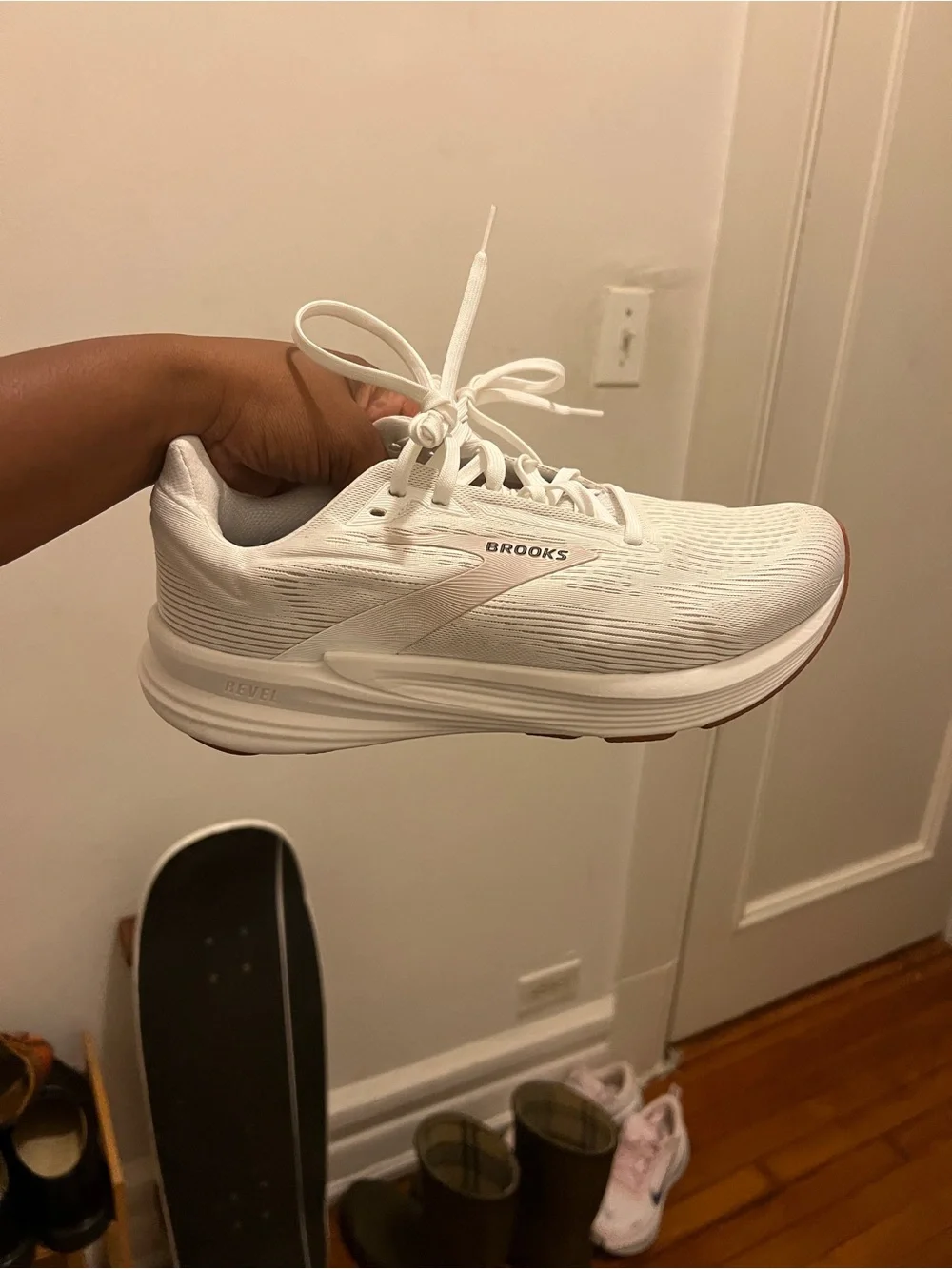 Brooks Revel 8 shoes Women’s 9.5 W